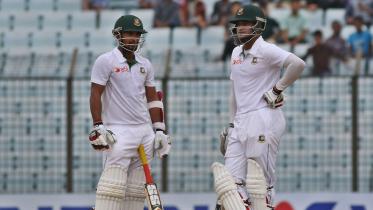 Litton-Shakib stand