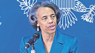 Outgoing US Ambassador Marcia Bernicat