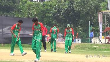 physically-challenged-cricket.jpg