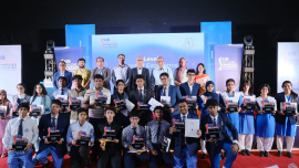 IUB honours 210 O-Level and A-Level achievers in Chattogram.jpeg