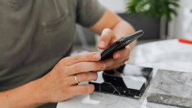 mobile_financial_services.jpg