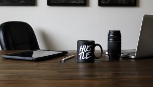 How many is too many? Finding your side hustle sweet spot     garrhet-sampson-dsqda5dqwpw-unsplash.jpg