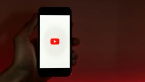 Style hacks for men: YouTube channels that make dressing well look easy          szabo-viktor-ufseychvih0-unsplash.jpg