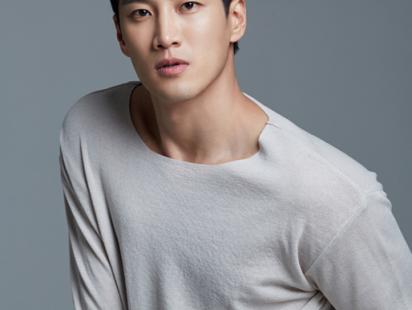 ahn_bo-hyun-1988-p1.jpg