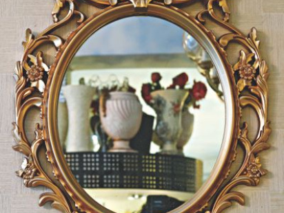mirror2.jpg