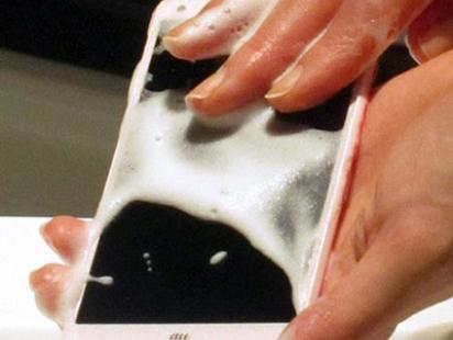 washable-smartphone-NEW.jpg