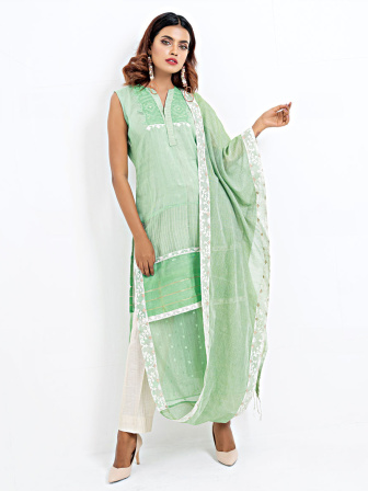 farah-anjum1.jpg