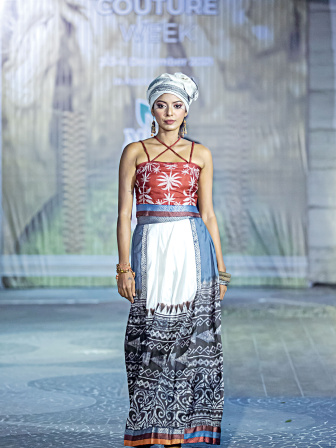couture-week2.jpg