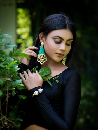 A case for minimalist jewellery