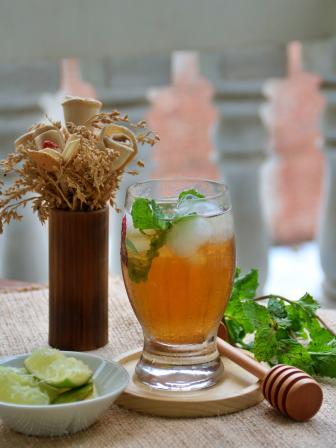 Rejuvenate your soul with refreshing iced tea