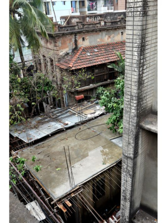 century-old_building_2.jpg