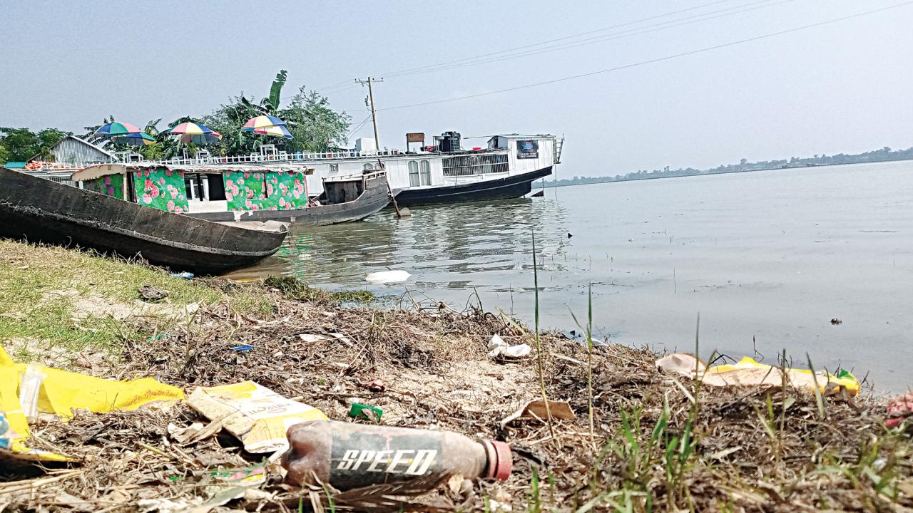Tanguar Haor Tourist attraction in Bangladesh
